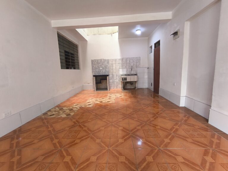 HAZ CRECER TU NEGOCIO | LOCAL COMERCIAL EN PRIMER PISO