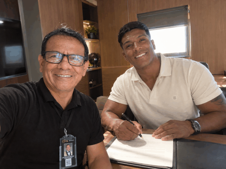Cliente de Mónica & Luis Bienes Raíces — Acompañamos a nuestros clientes durante todo el proceso, de principio a fin.
